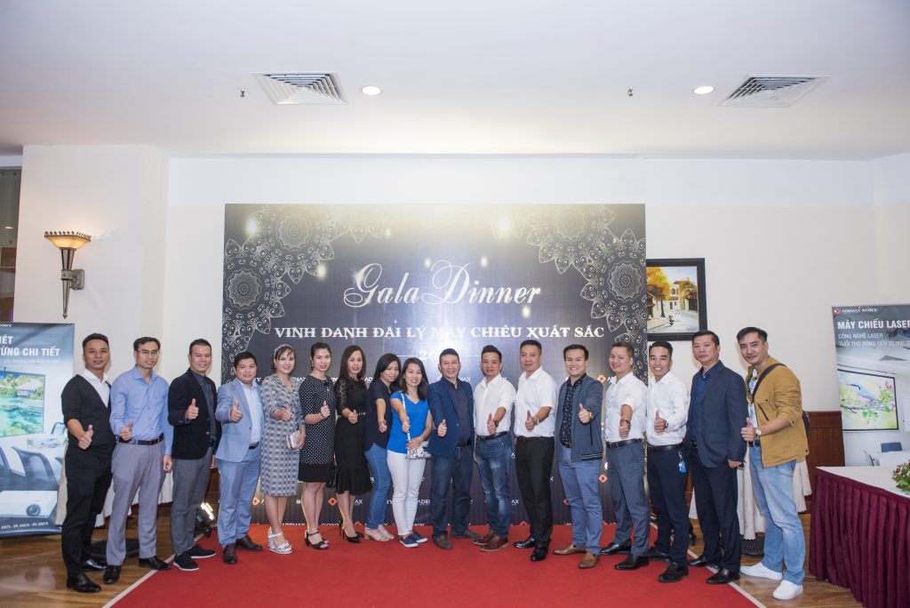Gala Dinner – Đêm hội của những đại lý máy chiếu xuất sắc
