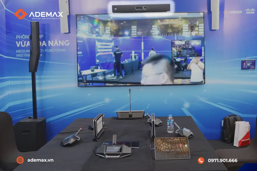 Giải pháp trung tâm điều hành thông minh của Ademax được trưng bày tại sự kiện Hybrid Connect 2025