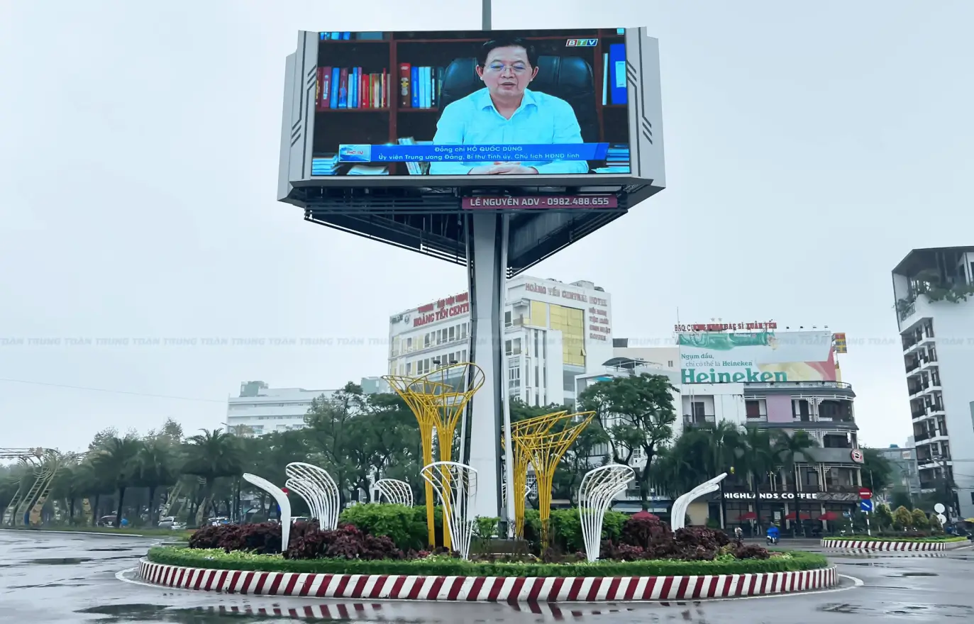LED displays are effectively deployed in public spaces and outdoor environments.